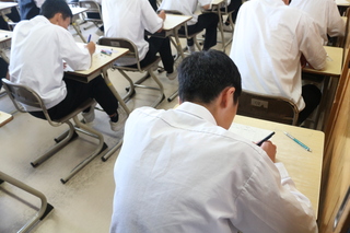 １学期中間考査７