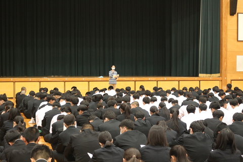 修学旅行出発式６