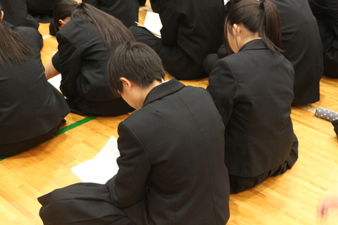 修学旅行出発式７