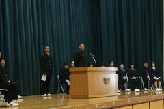 生徒会役員改選立会演説会８