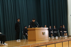 生徒会役員改選立会演説会１２