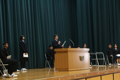 生徒会役員改選立会演説会２０